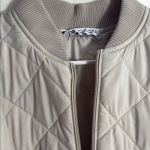 Men’s Zara Tan Bomber Jacket with Quilted Design